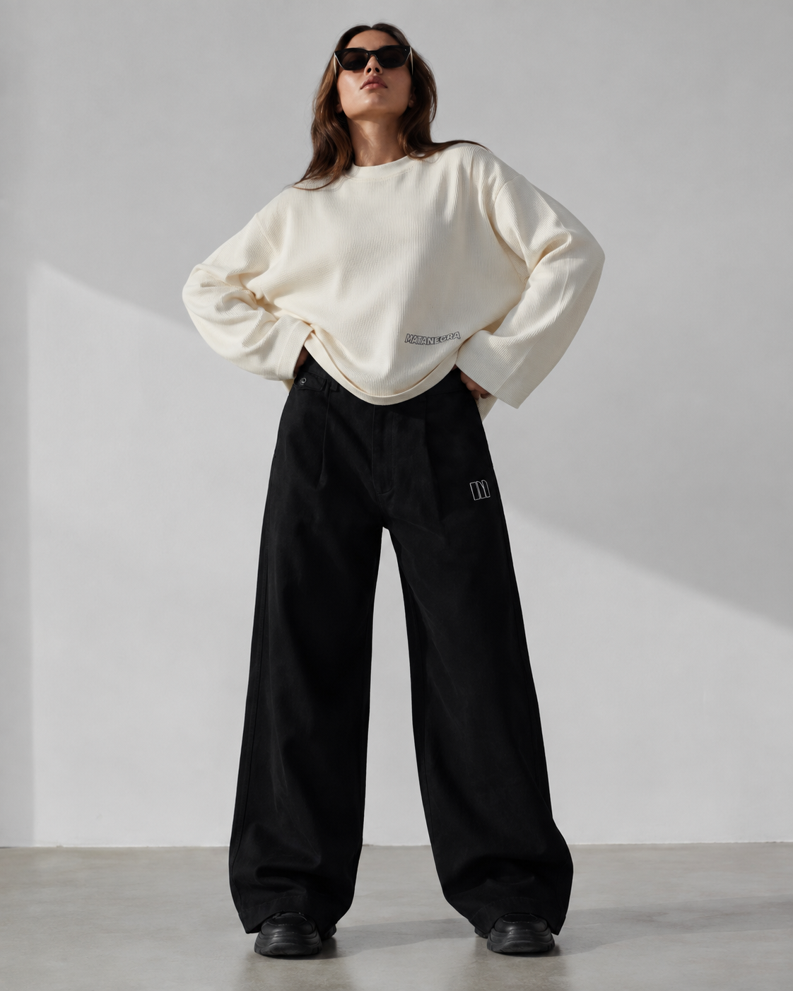 PANTALONES RECTOS CINTURA AJUSTABLE MTNG STD.