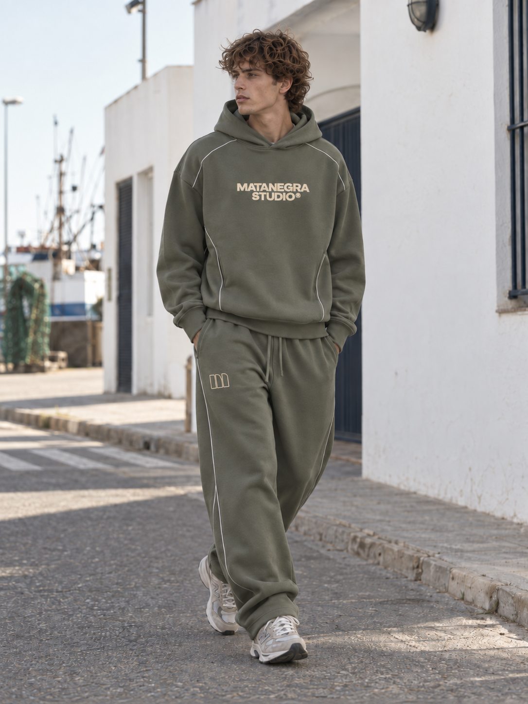 OVERSIZED PIPED HOODIE