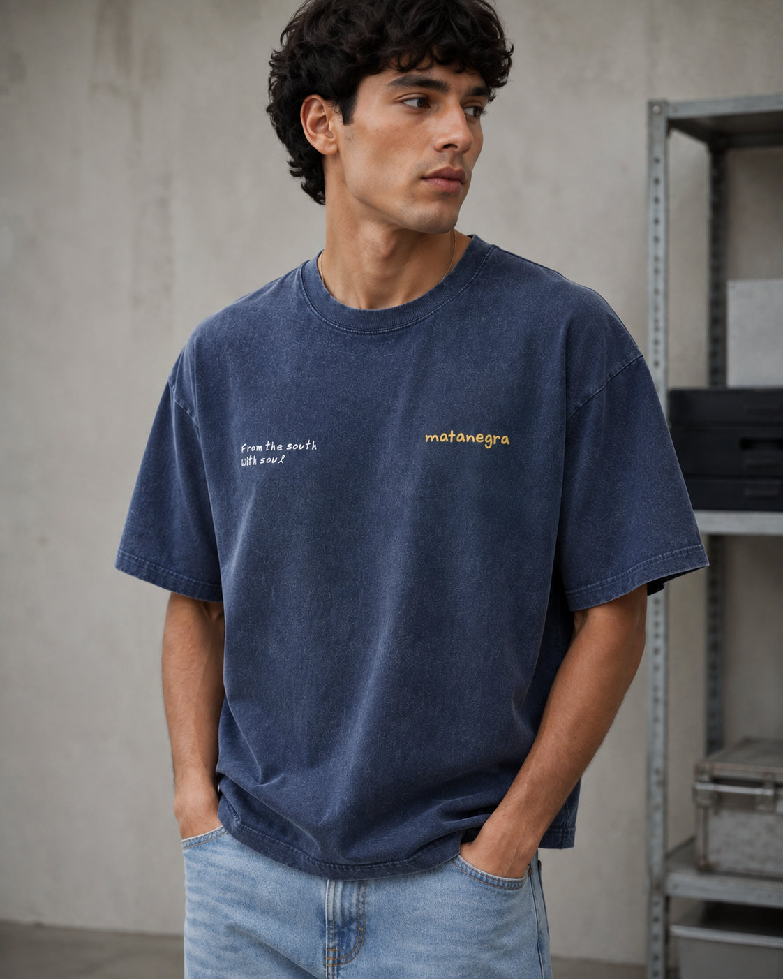 Camiseta Boxy Desgaste Bordada